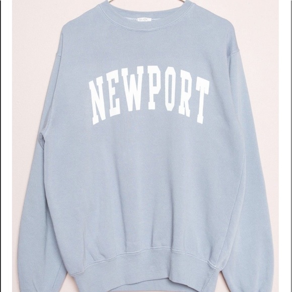 Brandy Melville Sweaters - BRANDY MELVILLE NEWPORT CREWNECK 🥰